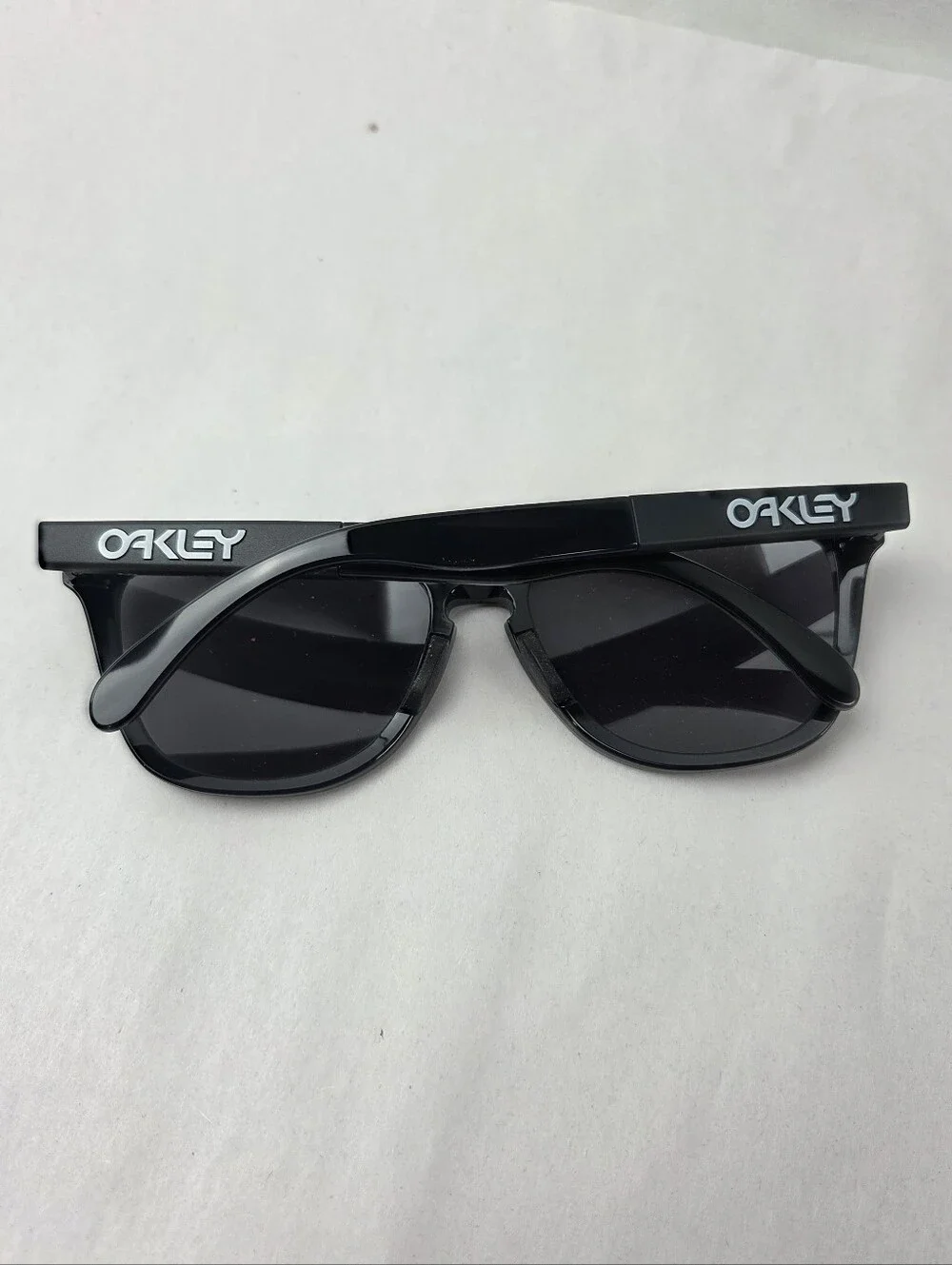 OAKLEY FROGSKINS POLARIZED Matte Black Frame Range XL